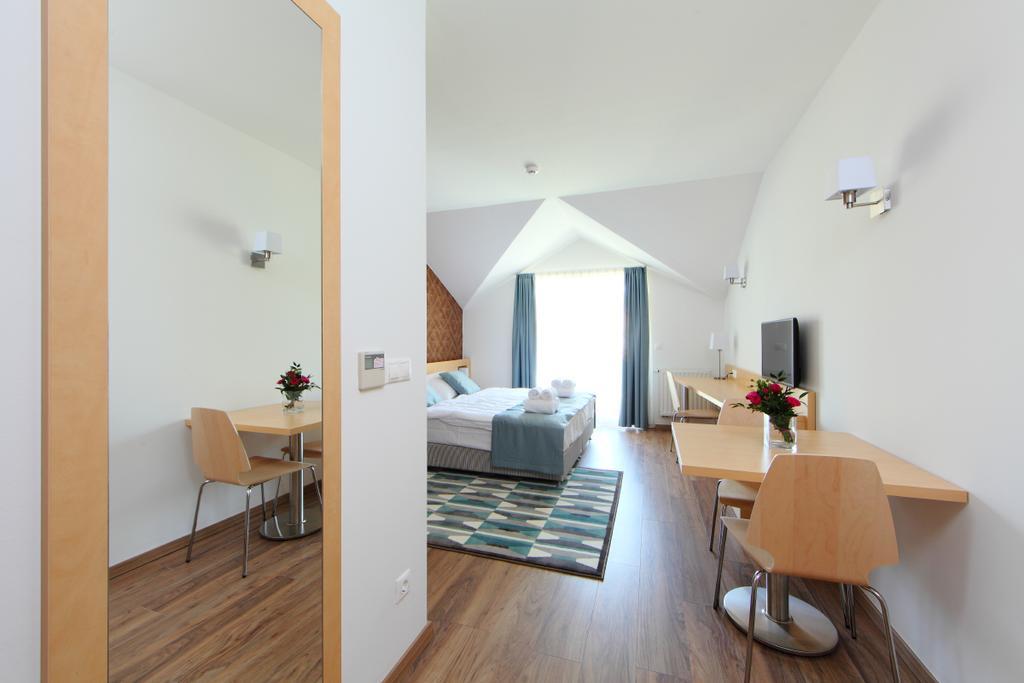 Holiday Exclusive Apartman Balatonfured Bagian luar foto